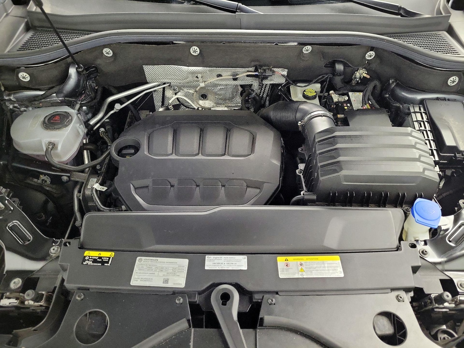 2024 Volkswagen Atlas Cross Sport SE - Photo 22