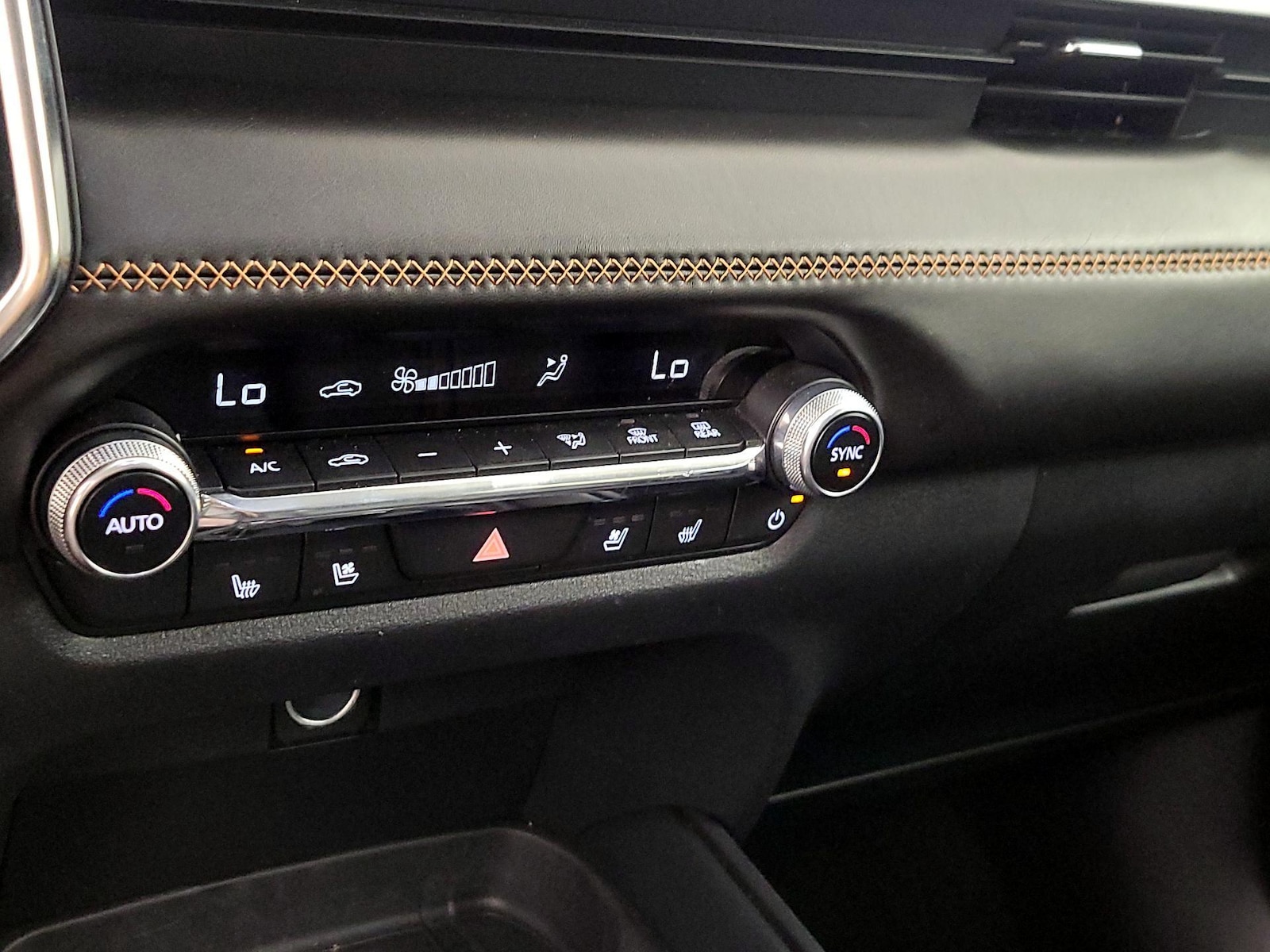 2025 Mazda CX-50 Premium Plus - Photo 17