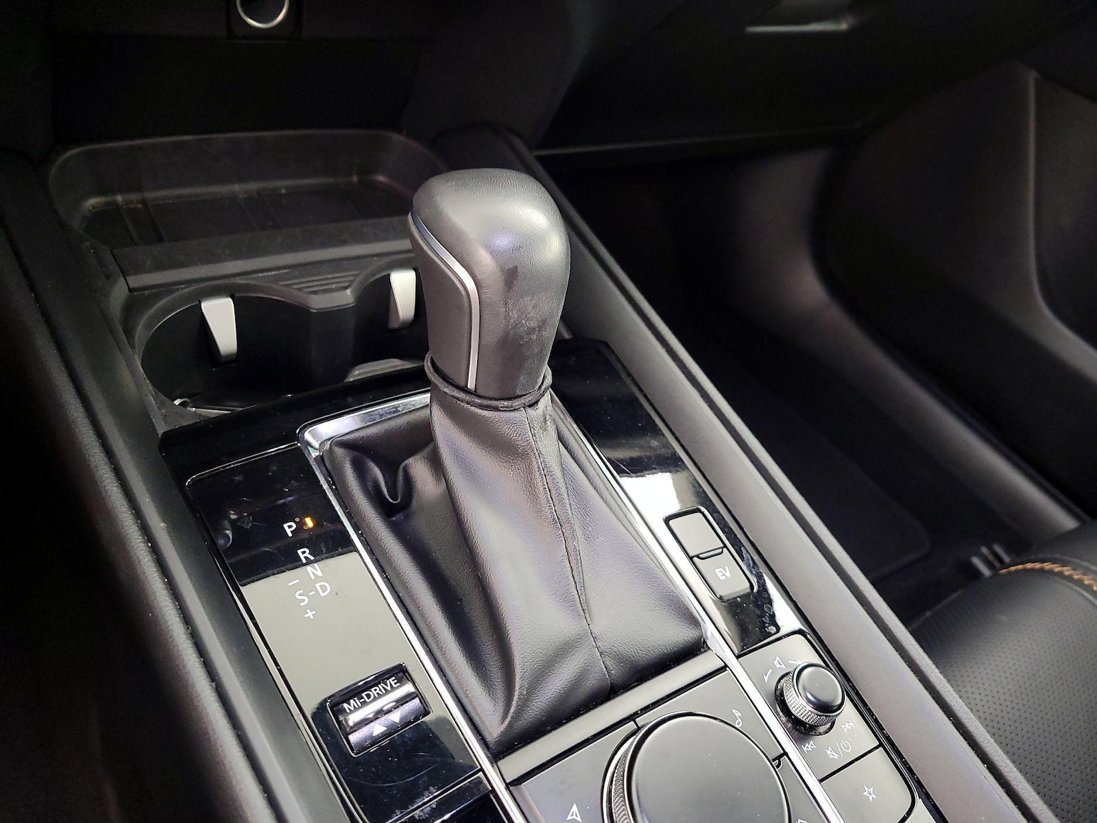 2025 Mazda CX-50 Premium Plus - Photo 18