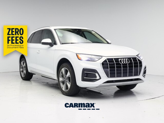White 2024 Audi Q5 SUV / Crossover All-Wheel Drive Automatic