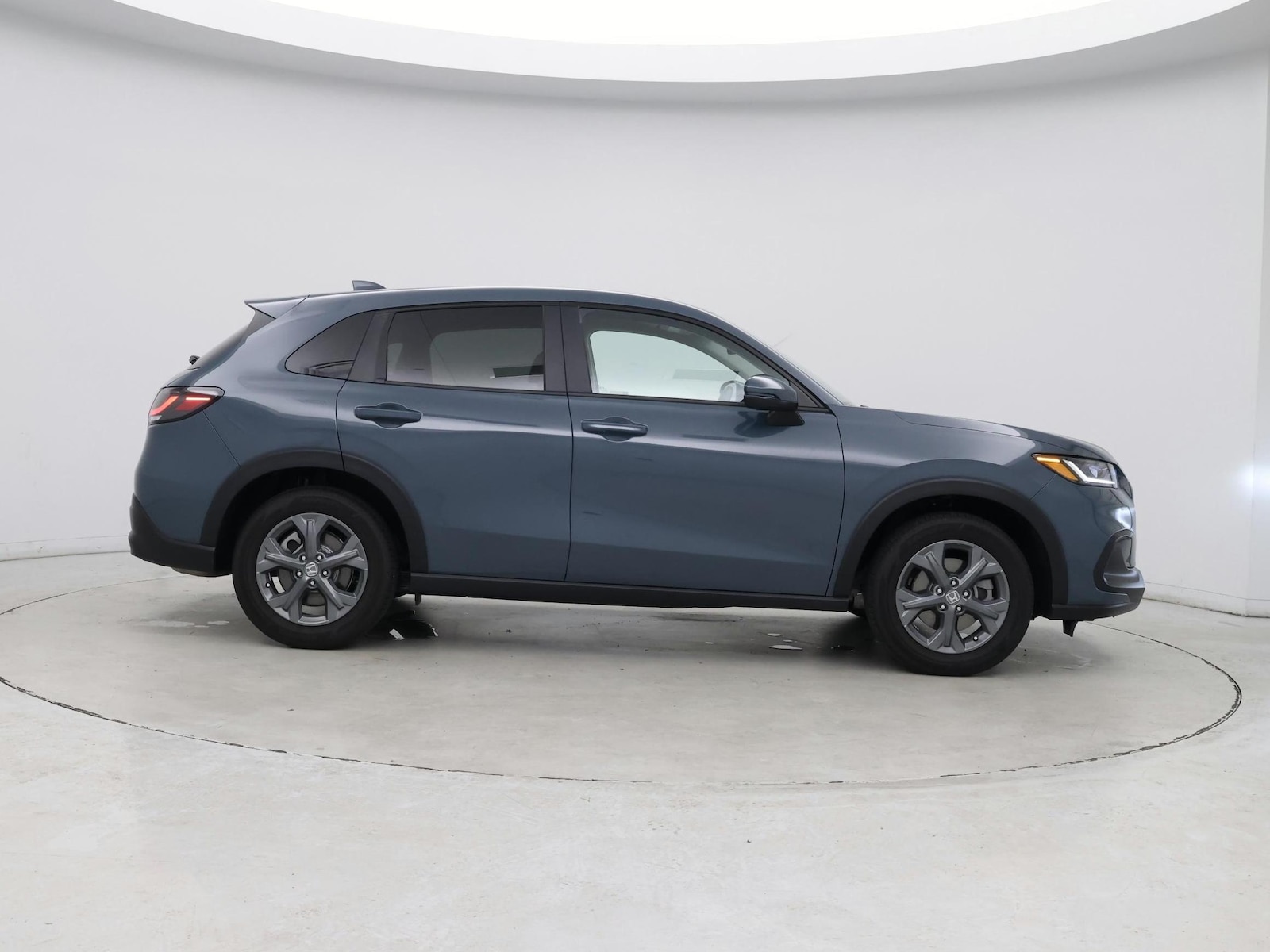 2027 Honda HR-V LX - Photo 8