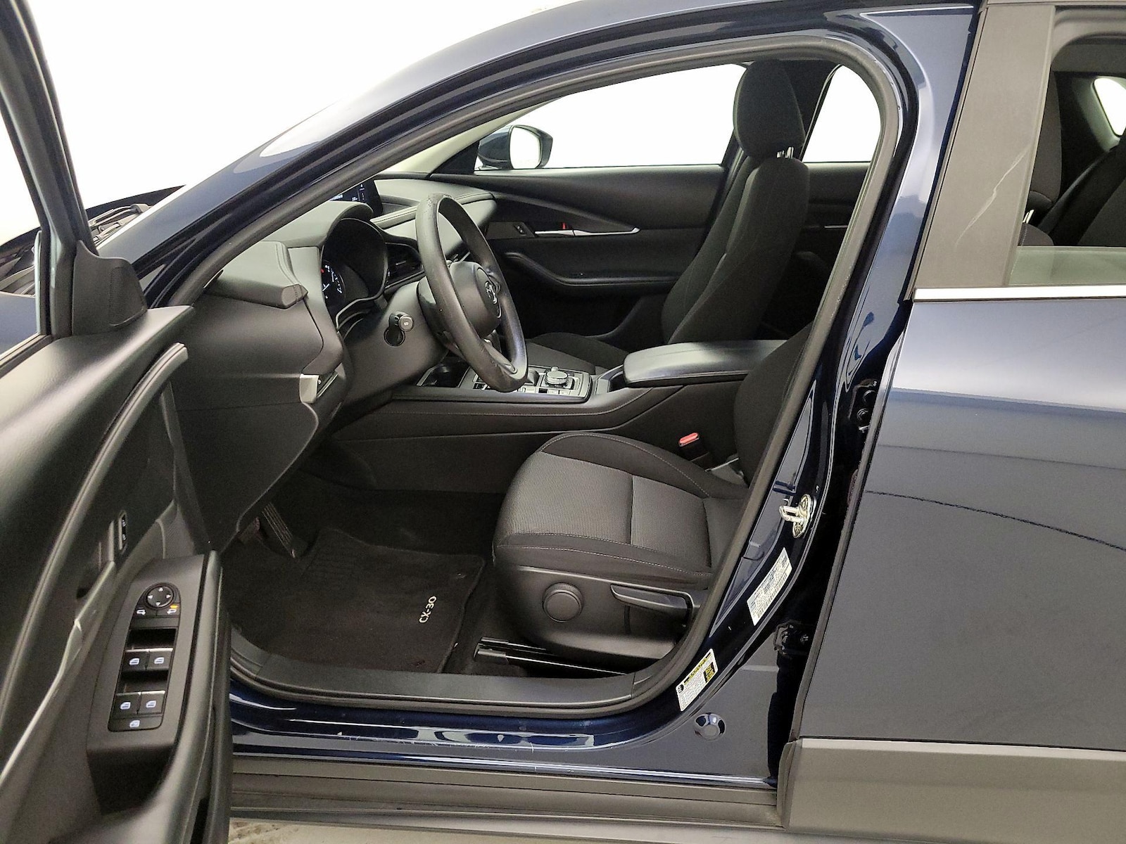 2024 Mazda CX-30 S - Photo 12