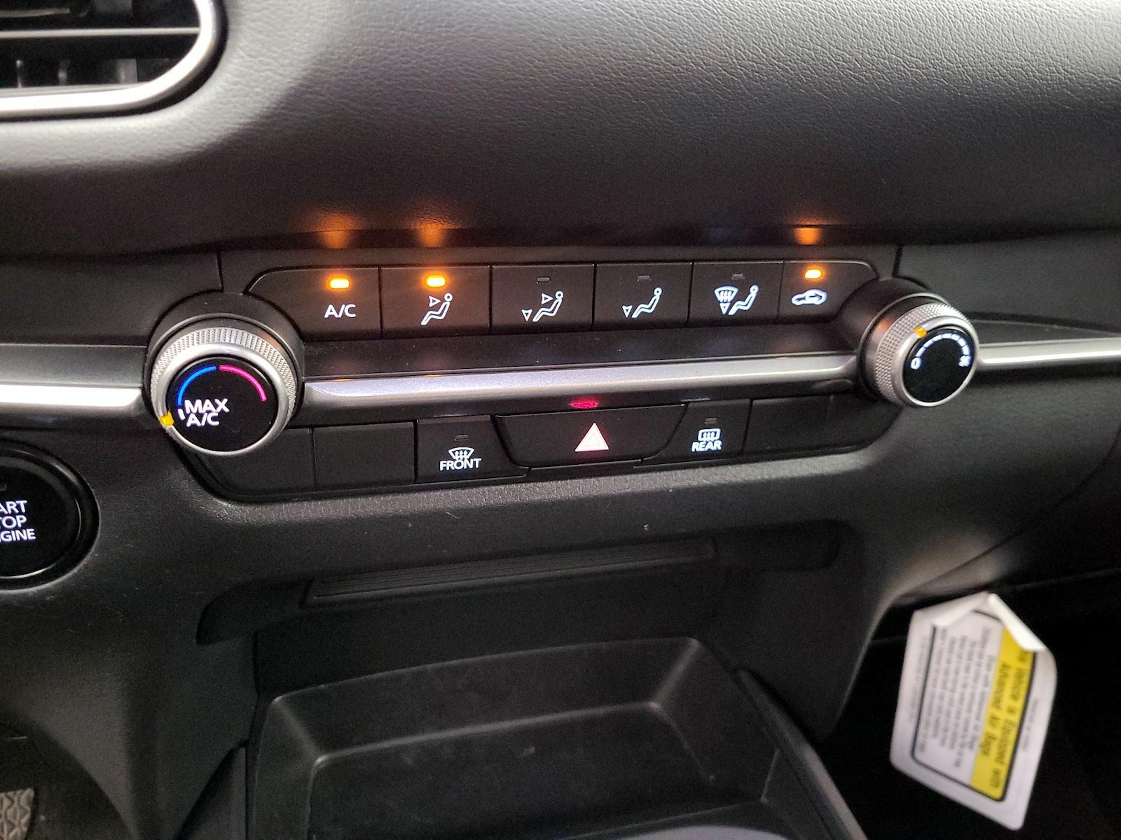 2024 Mazda CX-30 S - Photo 17