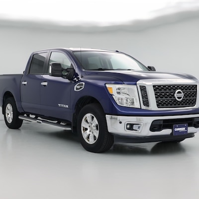 2017 Nissan Titan SV