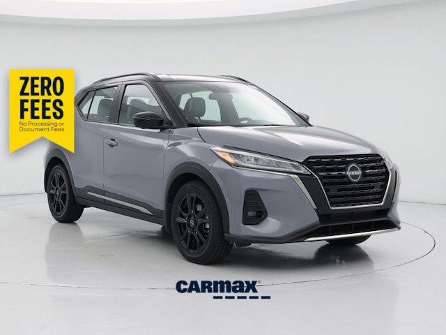 Gray 2023 Nissan Kicks SUV / Crossover Front-Wheel Drive Automatic