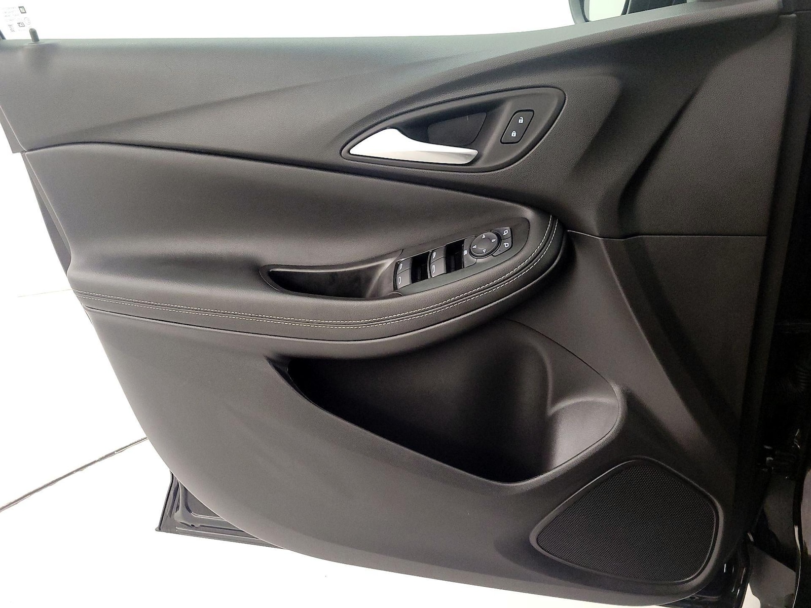 2025 Buick Encore GX Preferred - Photo 13