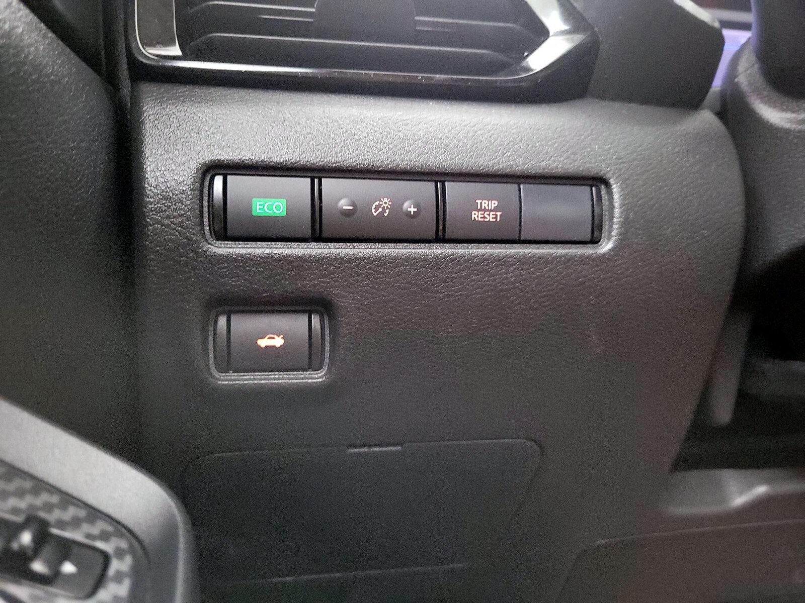 2025 Nissan Sentra SV - Photo 14