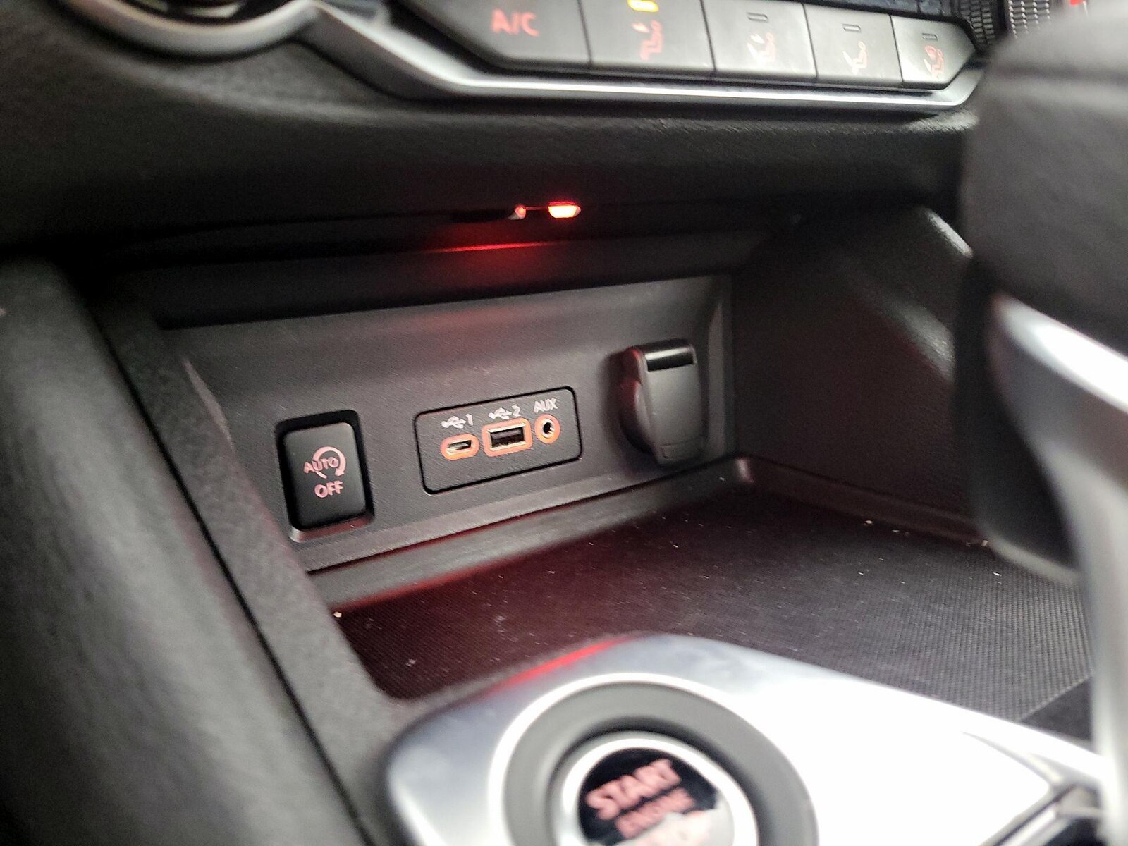 2025 Nissan Sentra SV - Photo 19