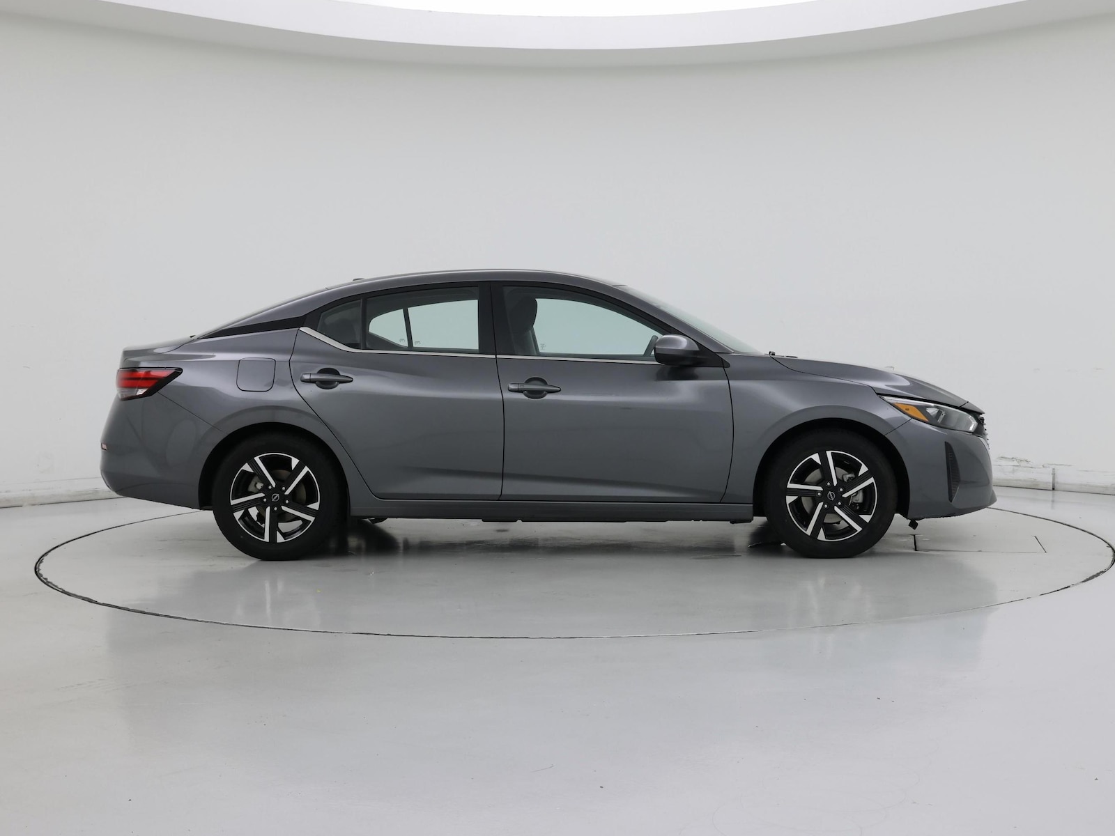 2025 Nissan Sentra SV - Photo 8