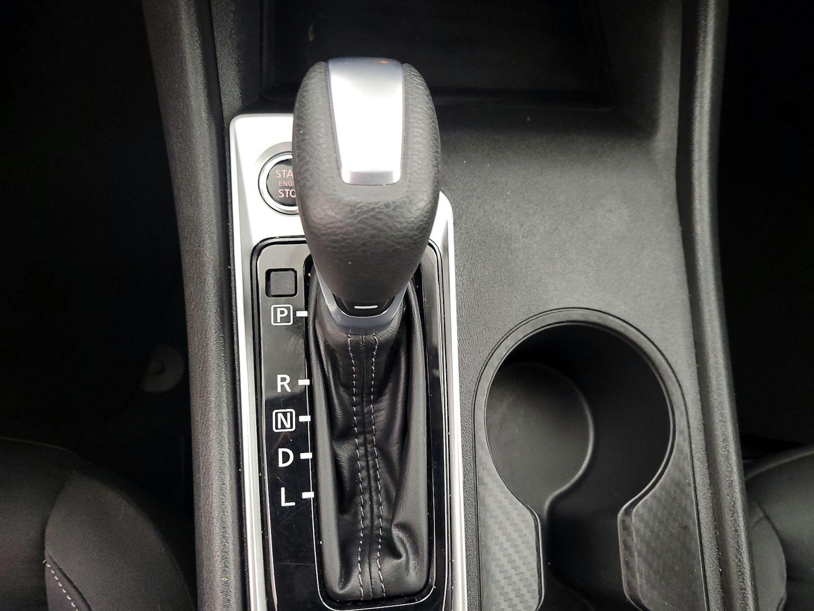 2025 Nissan Altima SV - Photo 18