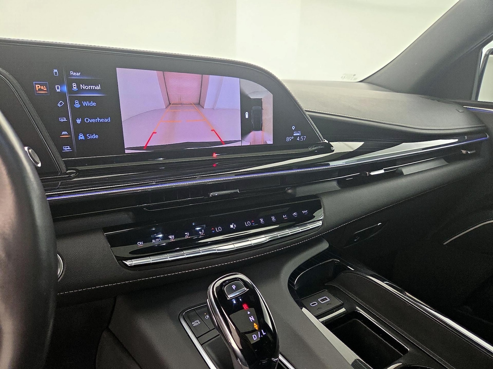 2023 Cadillac Escalade ESV Sport - Photo 16