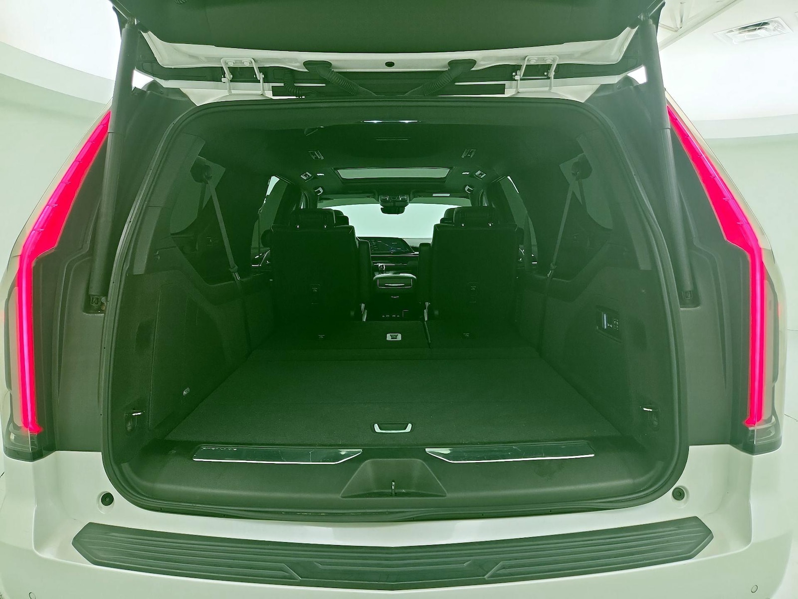 2023 Cadillac Escalade ESV Sport - Photo 25
