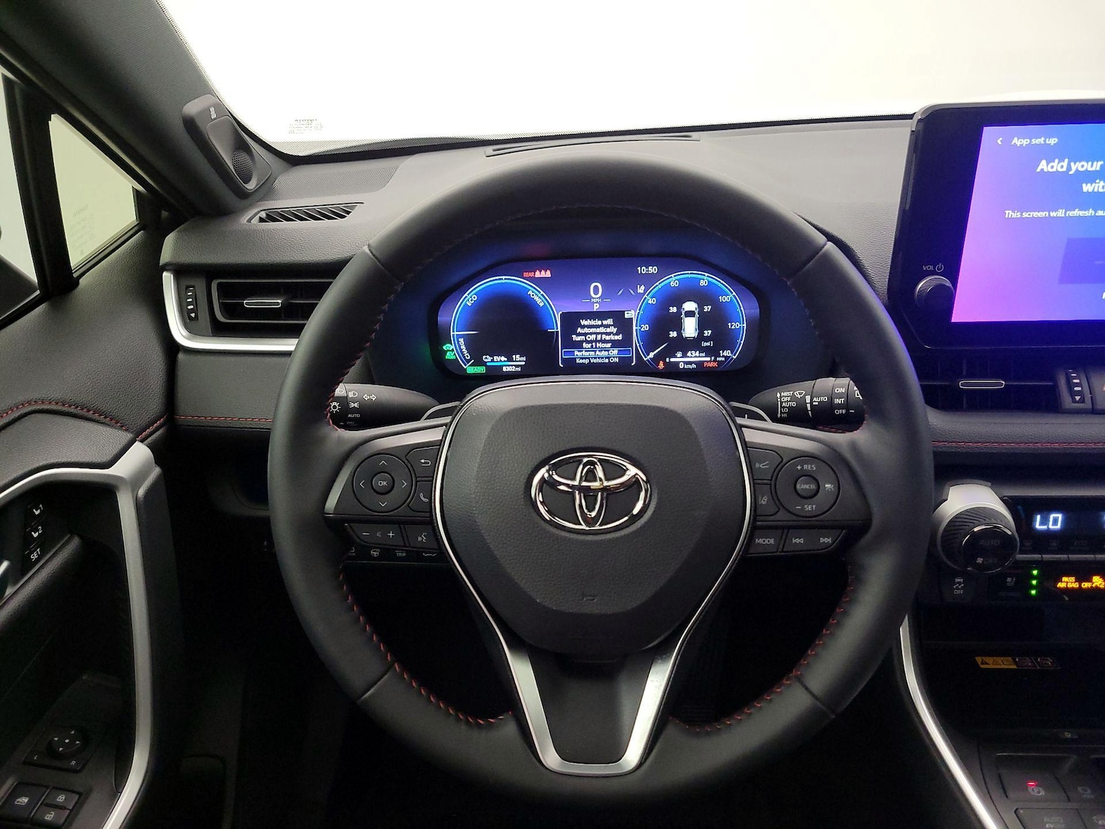 2025 Toyota RAV4 XSE - Photo 11