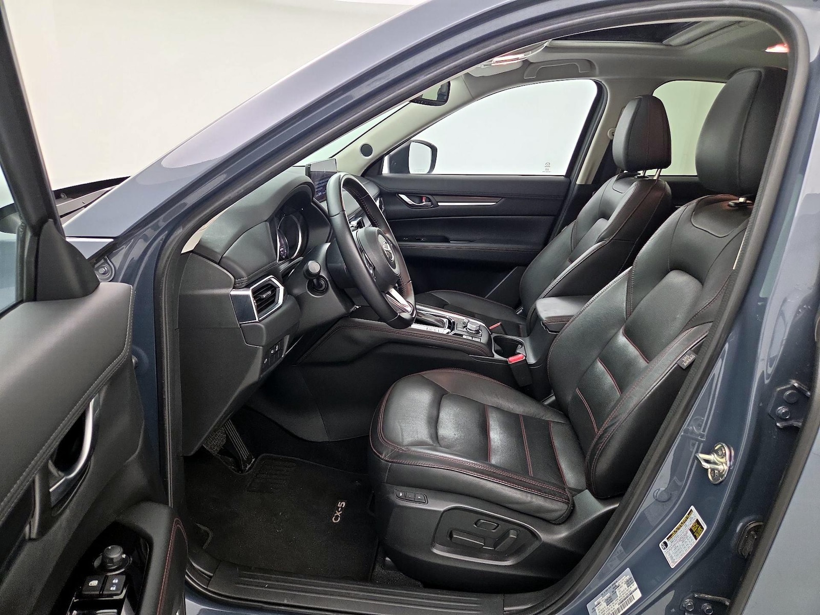 2024 Mazda CX-5 S Carbon Edition - Photo 12