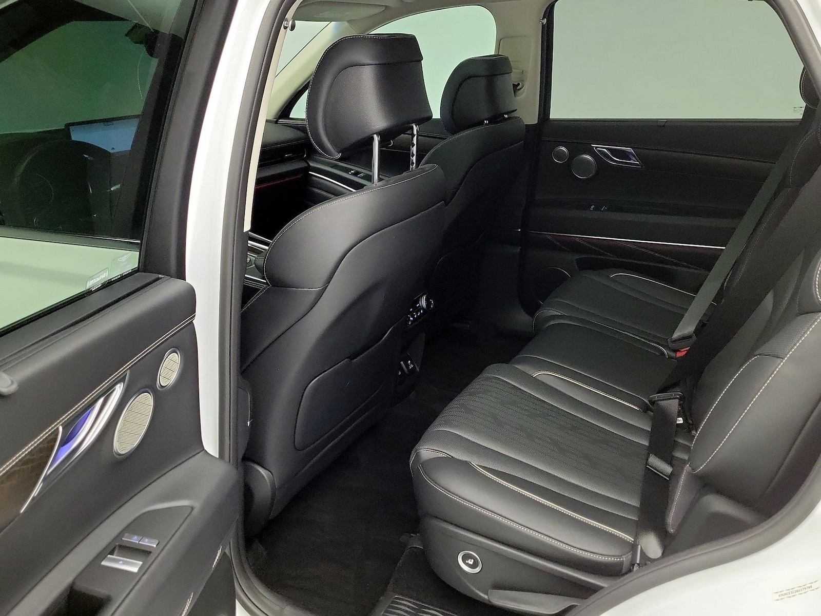 Rear Air Conditioning