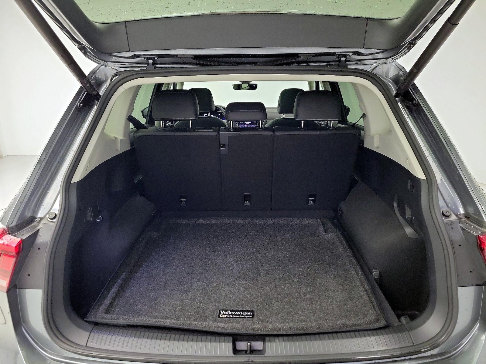 2024 Volkswagen Tiguan SE - Photo 22