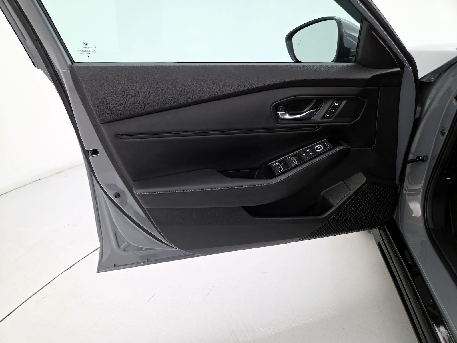 2025 Honda Accord Hybrid Touring - Photo 13
