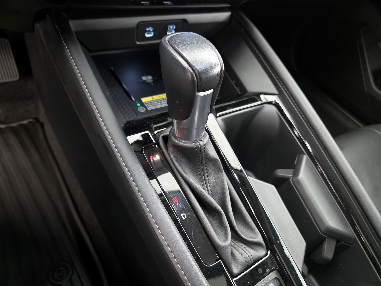 2025 Honda Accord Hybrid Touring - Photo 19