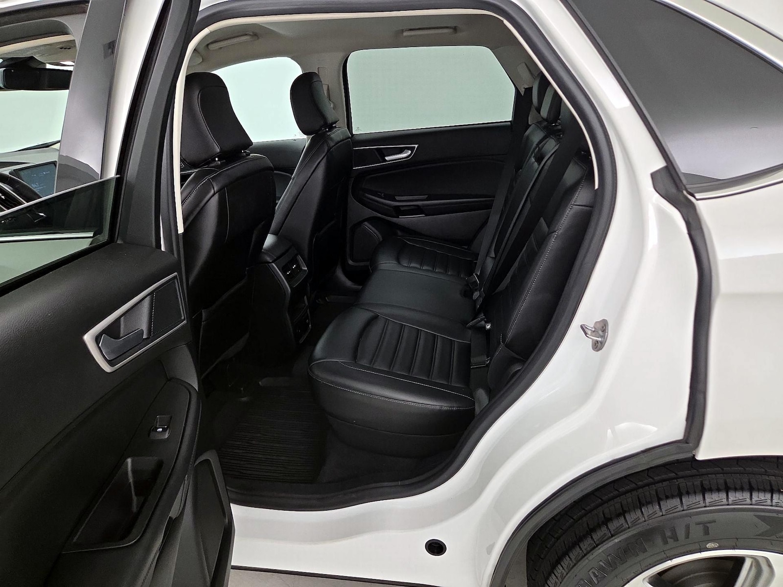 2024 Ford Edge SEL - Photo 20