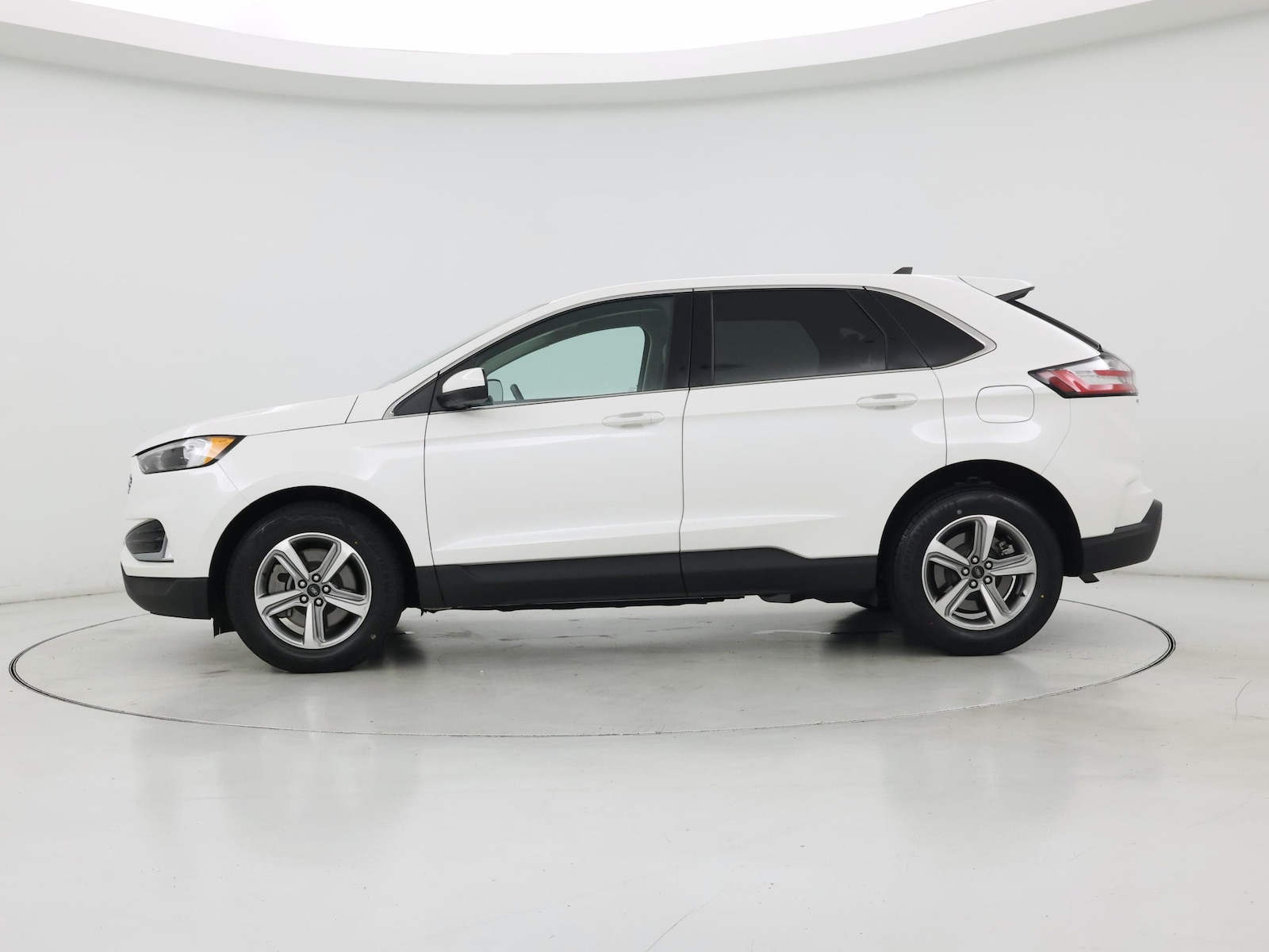 2024 Ford Edge SEL - Photo 4