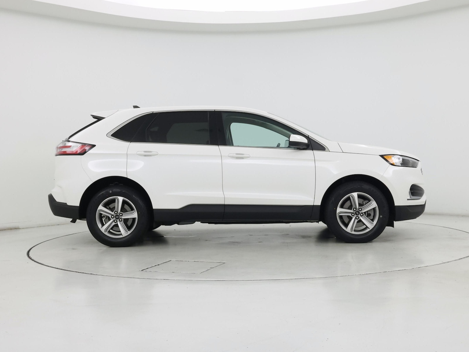 2024 Ford Edge SEL - Photo 8