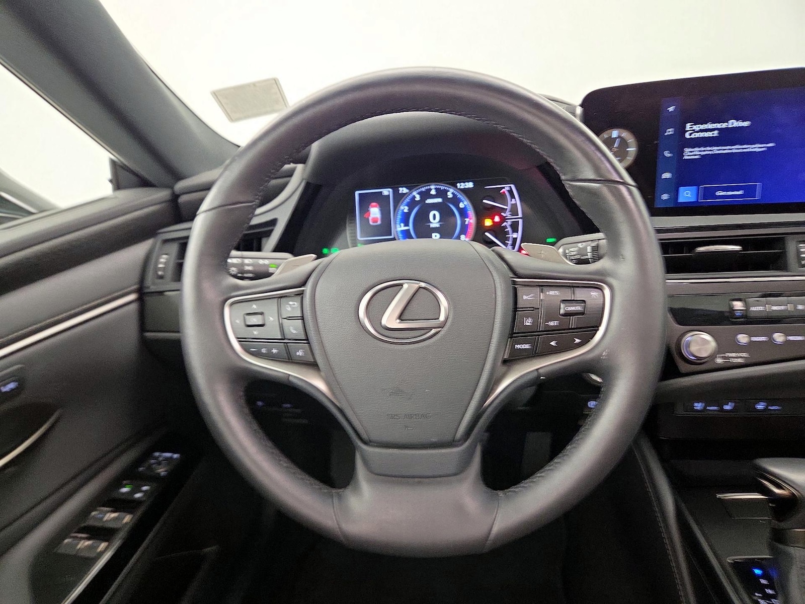2023 Lexus ES 350 - Photo 11
