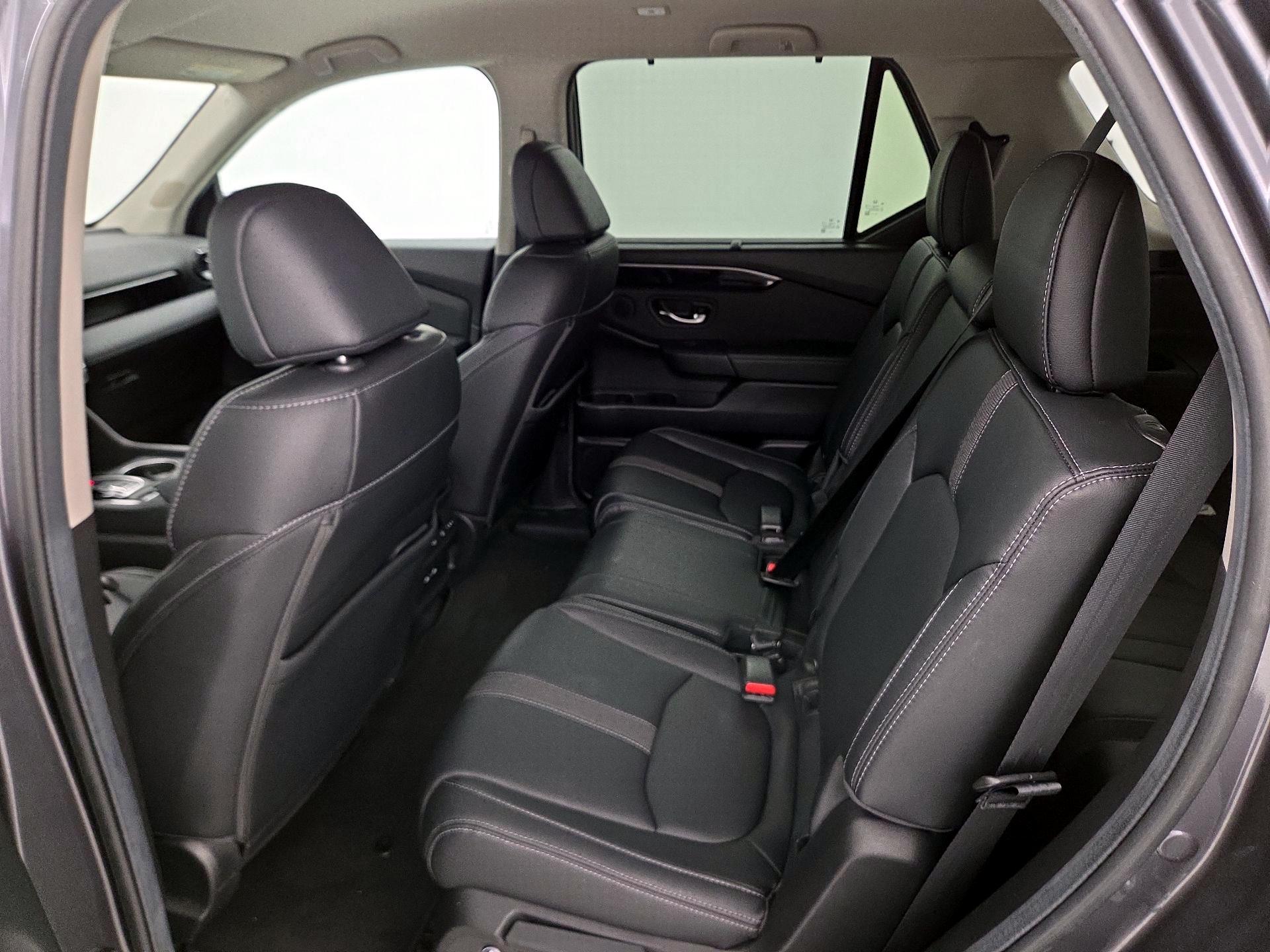 Thumbnail: 2025 Honda Pilot - 19