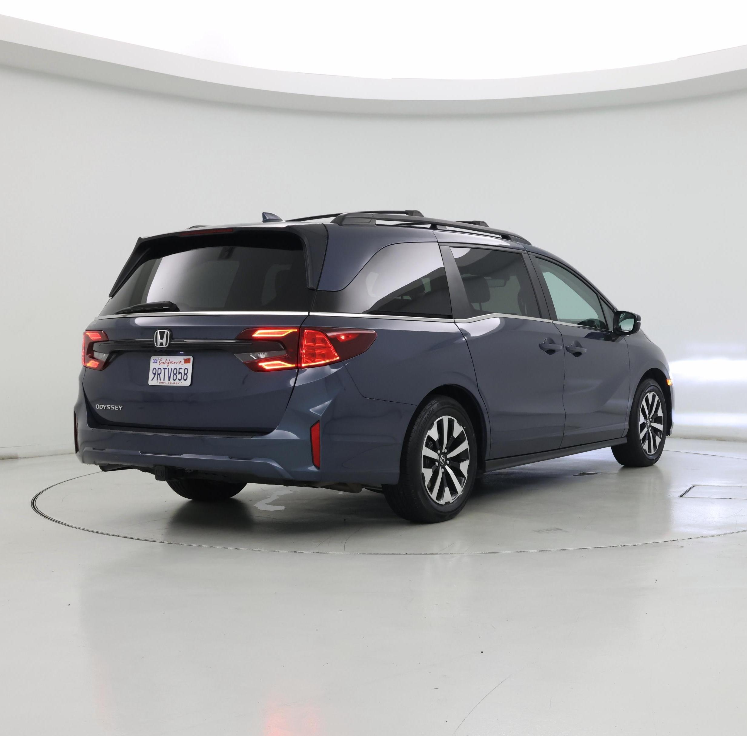 Thumbnail: 2025 Honda Odyssey - 8