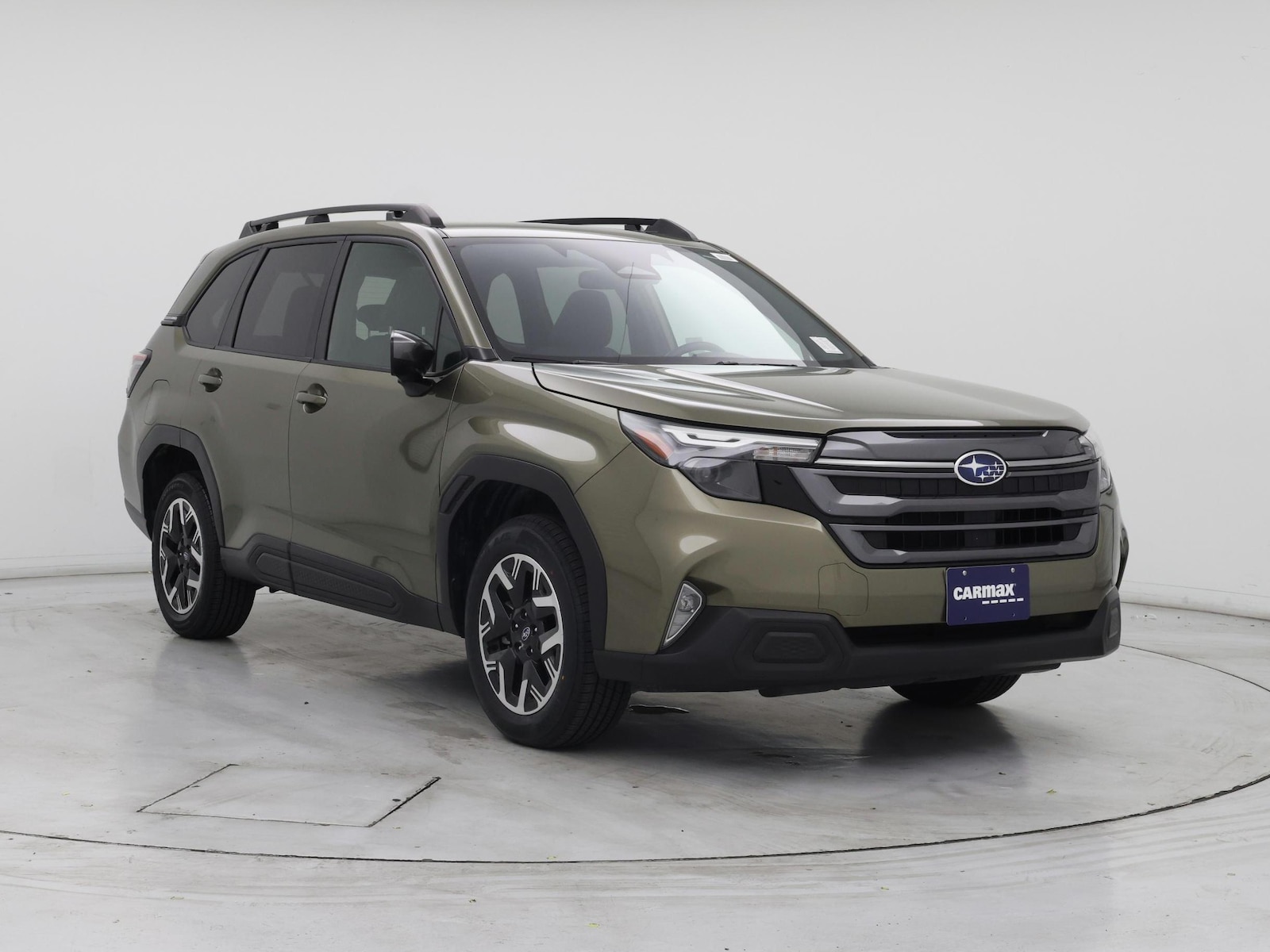 2025 Subaru Forester Premium - Photo 2