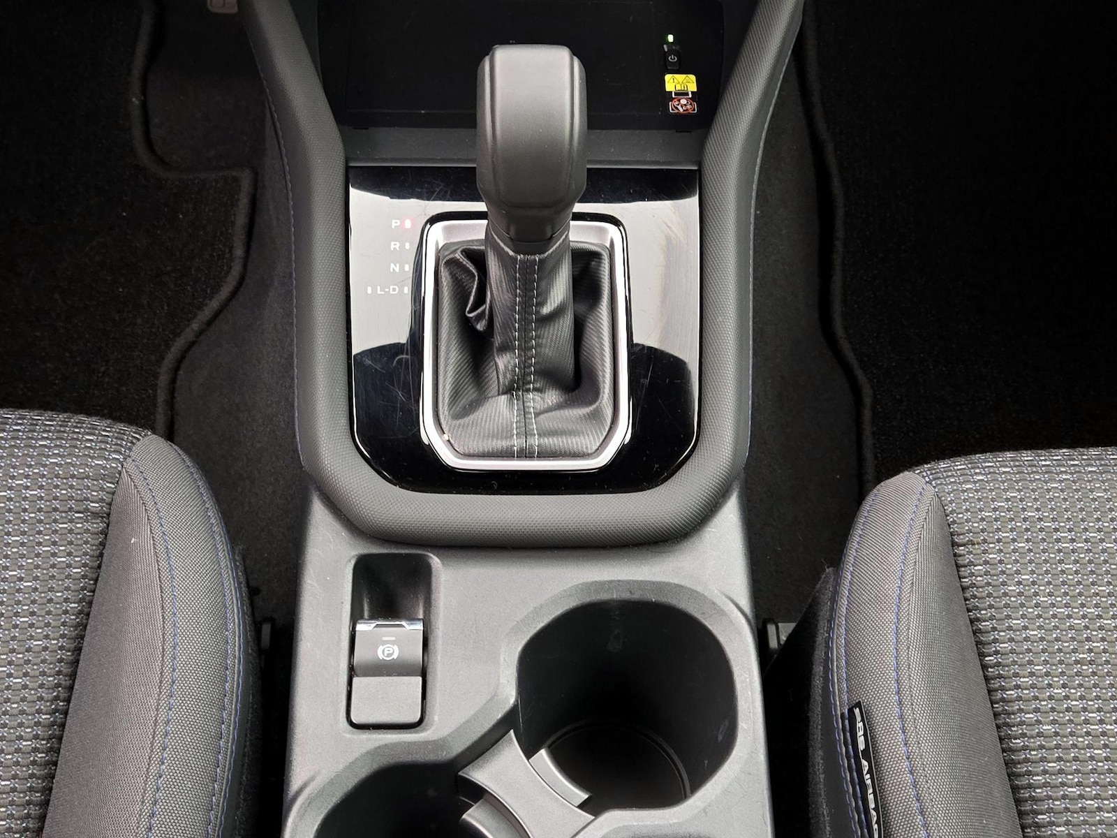 2025 Subaru Forester Premium - Photo 18