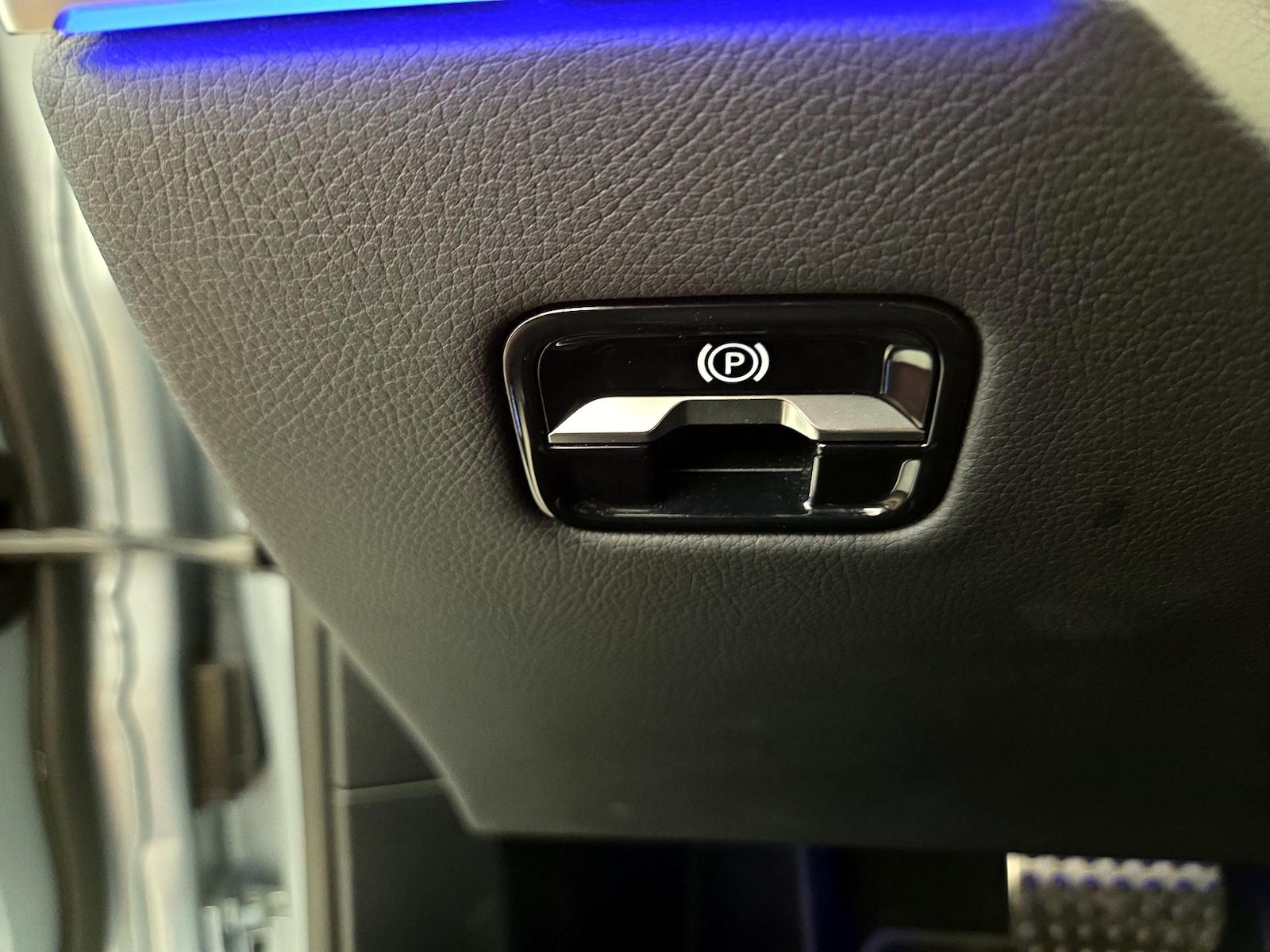 2025 Mercedes-Benz S-Class S 580e - Photo 14