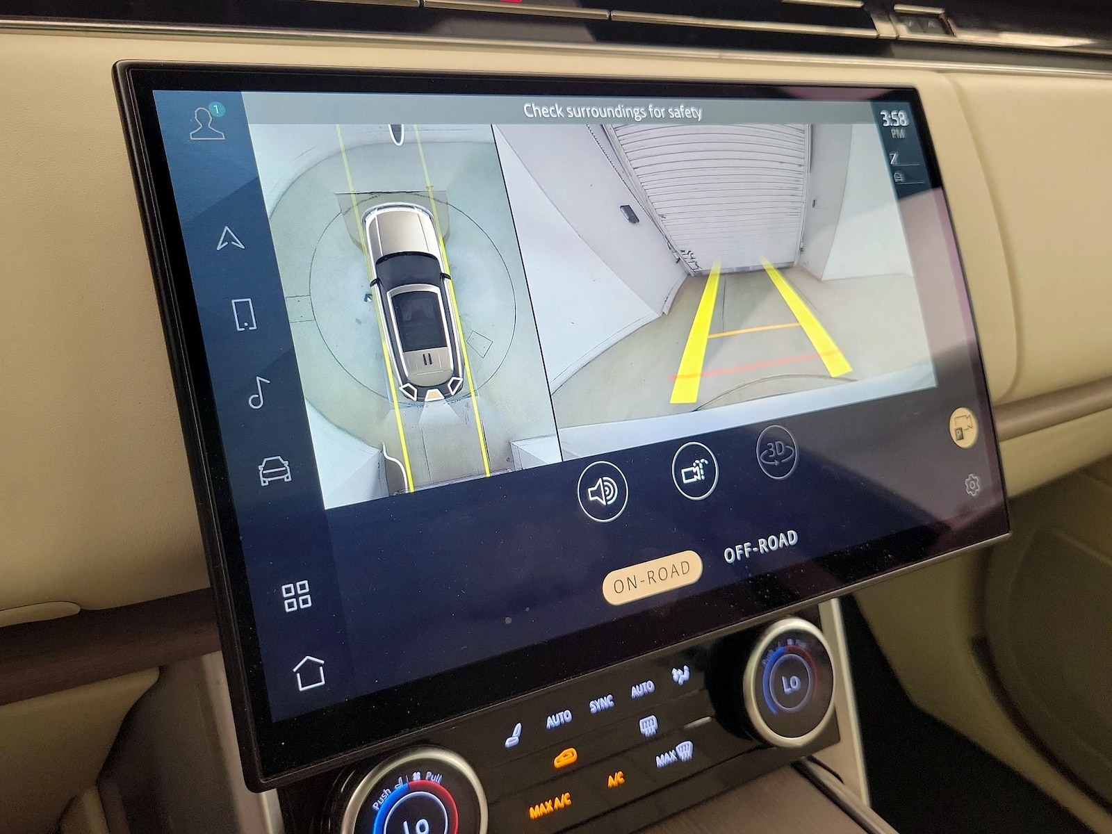2023 Land Rover Range Rover SE - Photo 16