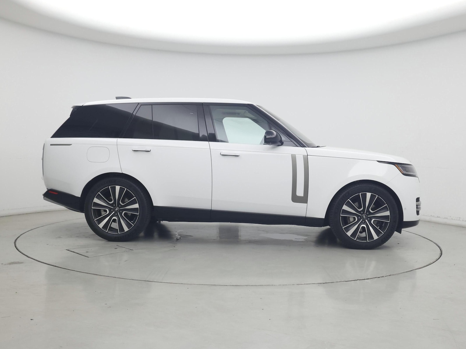 2023 Land Rover Range Rover SE - Photo 8