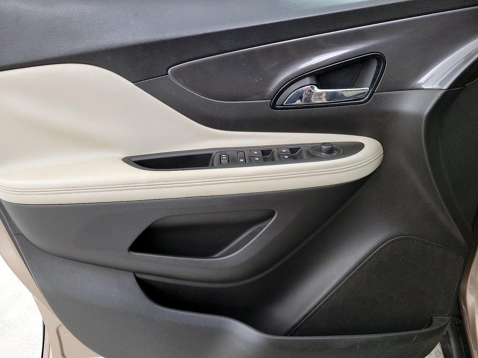 2018 Buick Encore Preferred - Photo 13