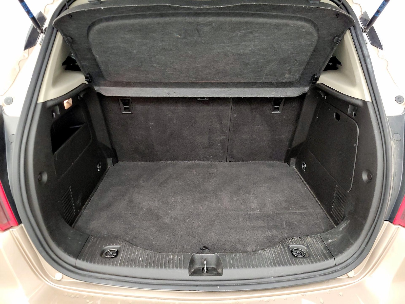 2018 Buick Encore Preferred - Photo 21