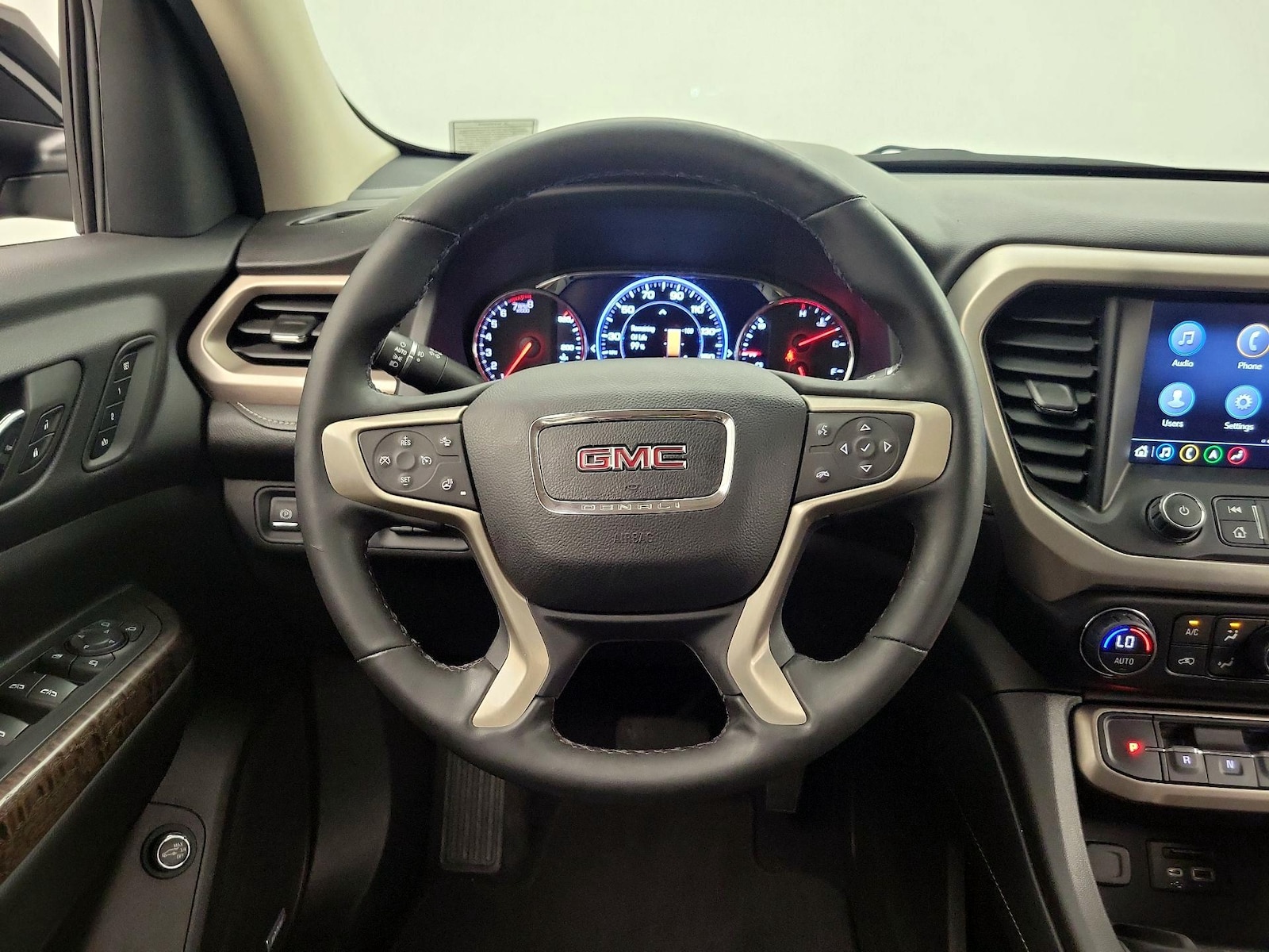 2023 GMC Acadia Denali - Photo 11