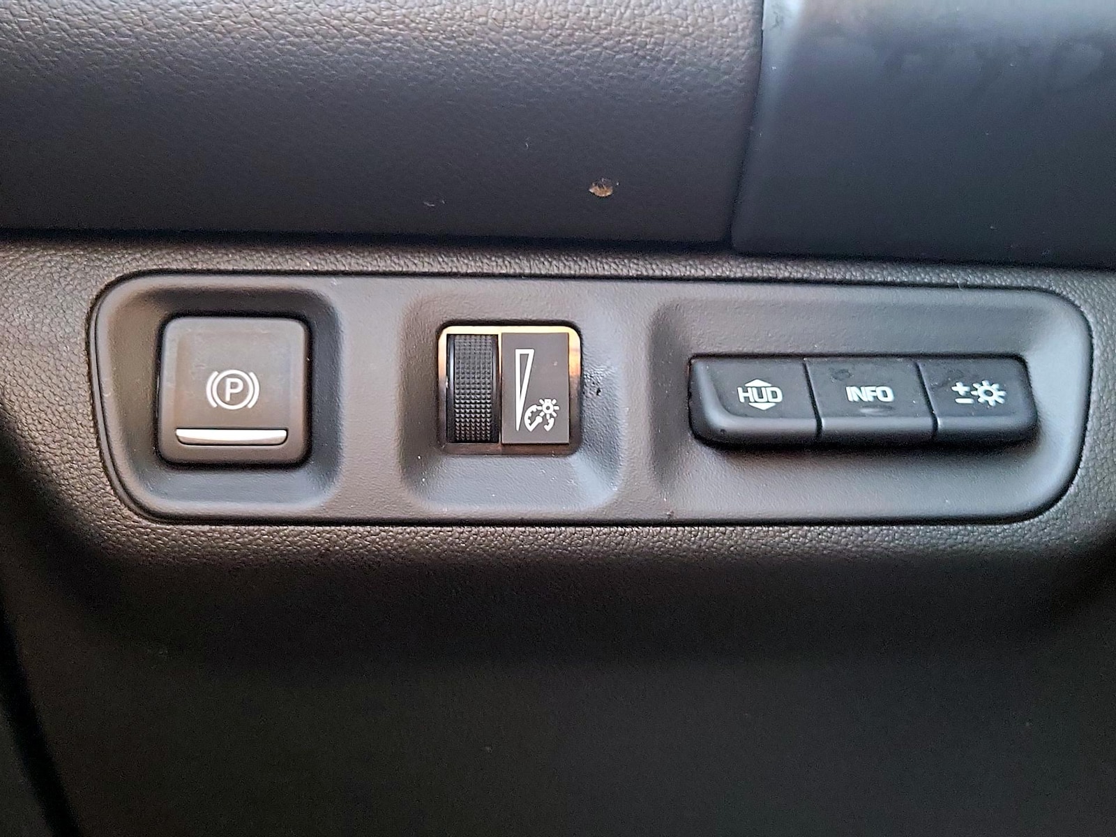 2023 GMC Acadia Denali - Photo 14