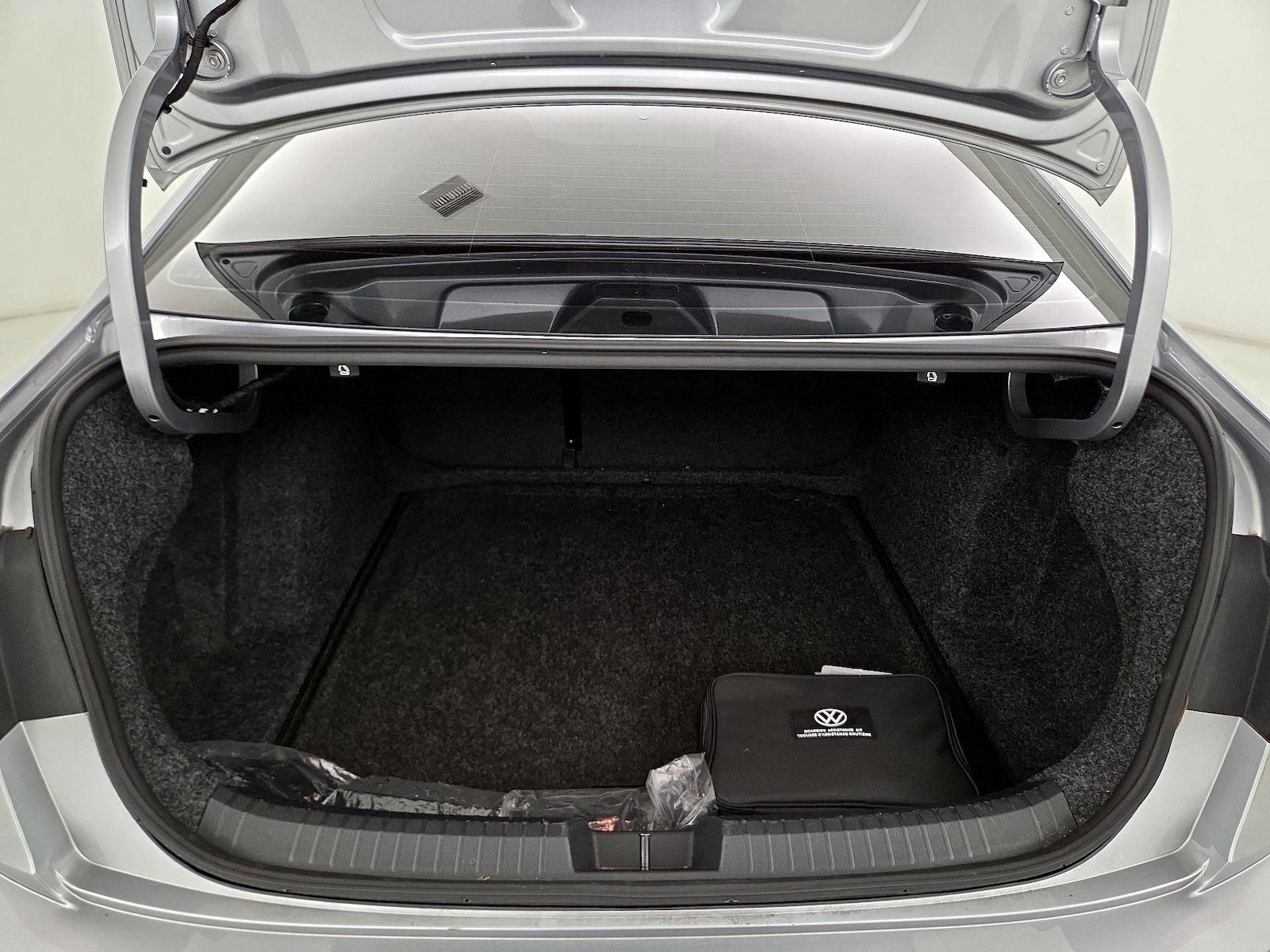 2023 Volkswagen Jetta SE - Photo 22