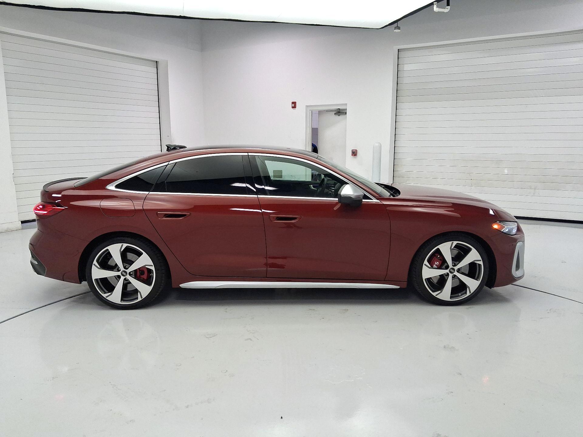 Thumbnail: 2025 Audi S5 - 4