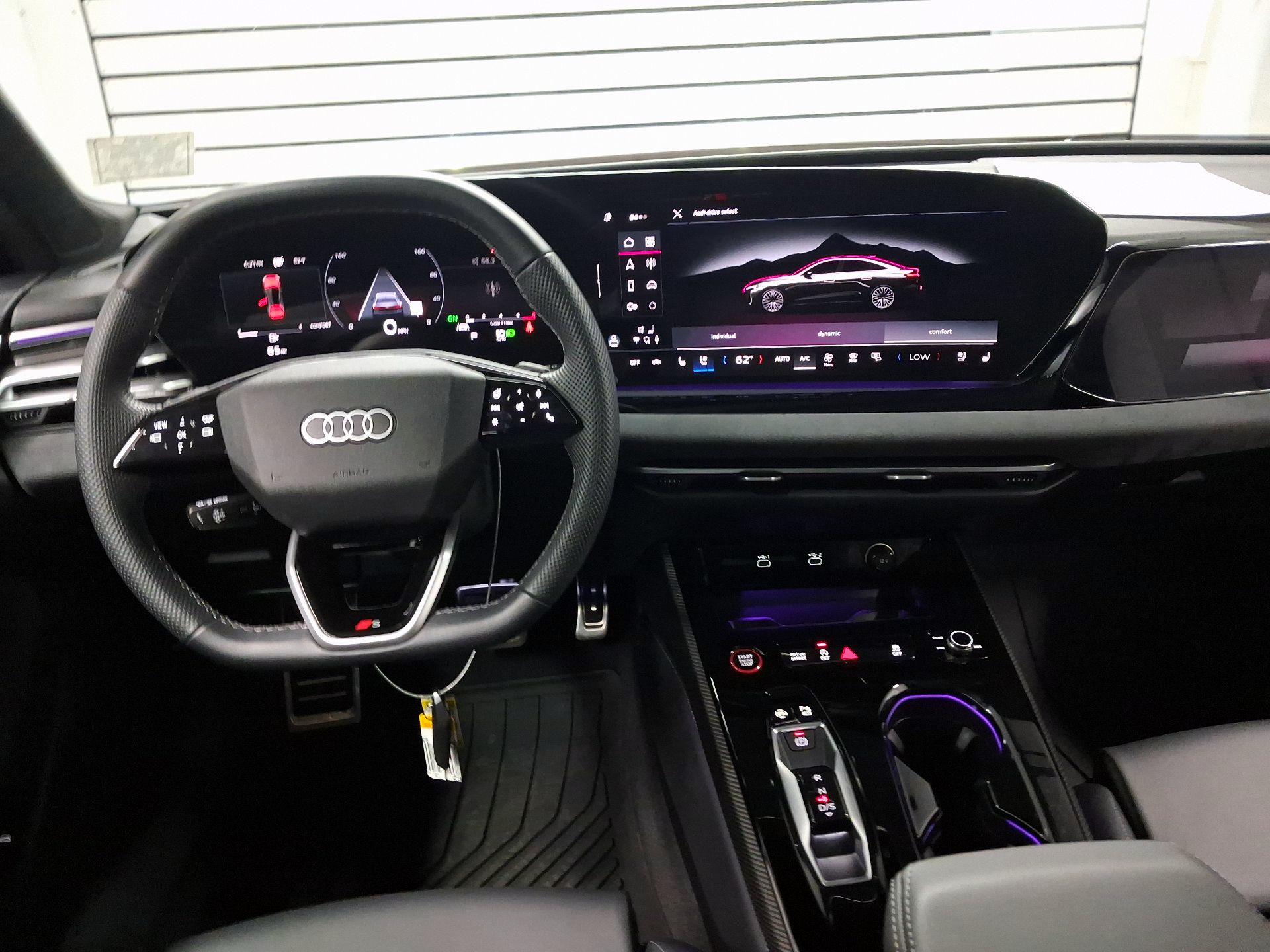 Thumbnail: 2025 Audi S5 - 8
