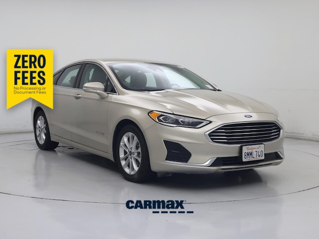 Gold 2019 Ford Fusion Hybrid Sedan Front-Wheel Drive Automatic