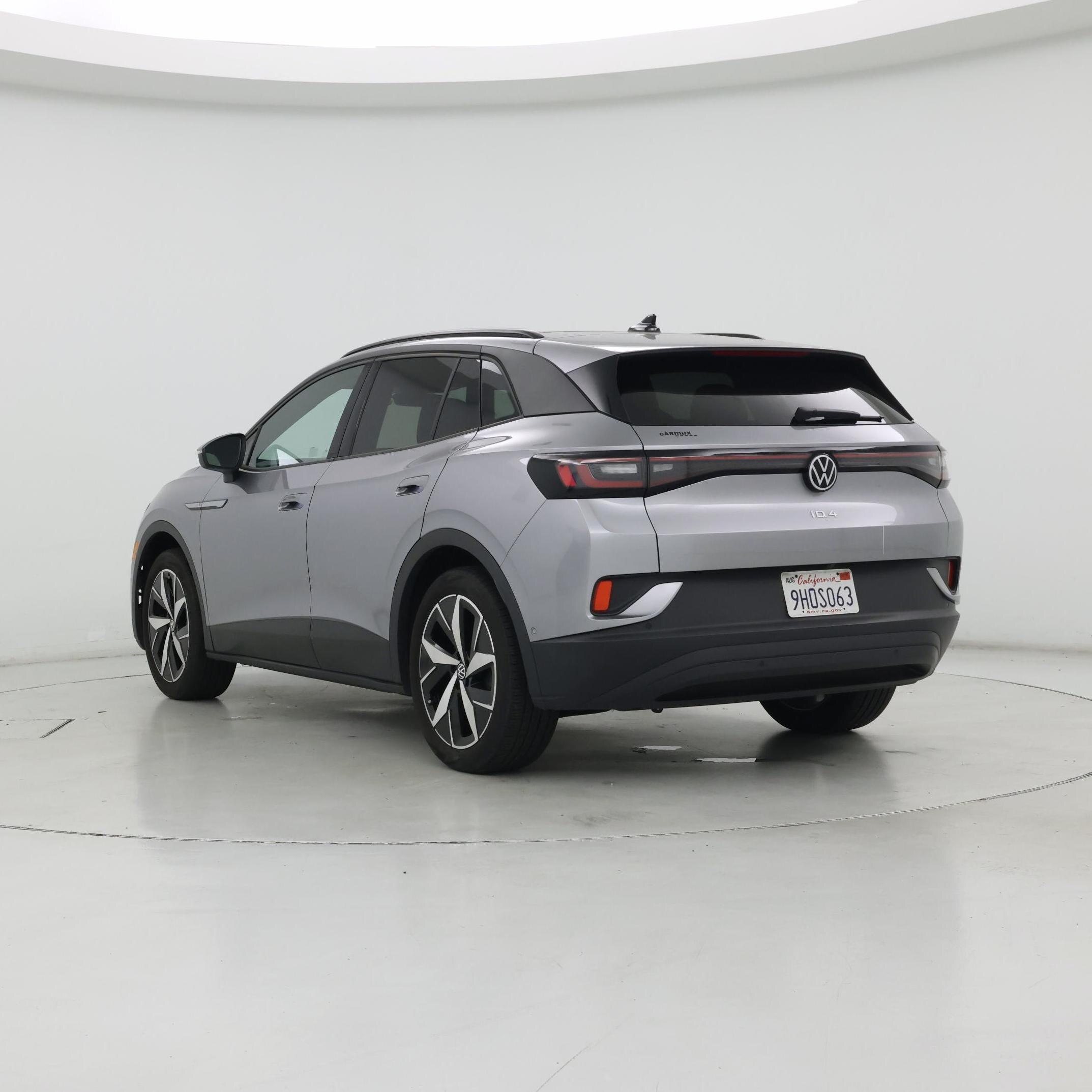 Silver 2023 Volkswagen ID.4 SUV / Crossover Rear-Wheel Drive Automatic