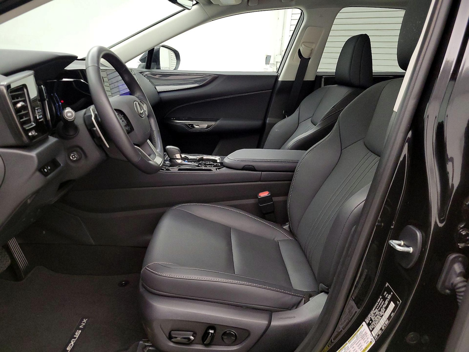 Photo 12