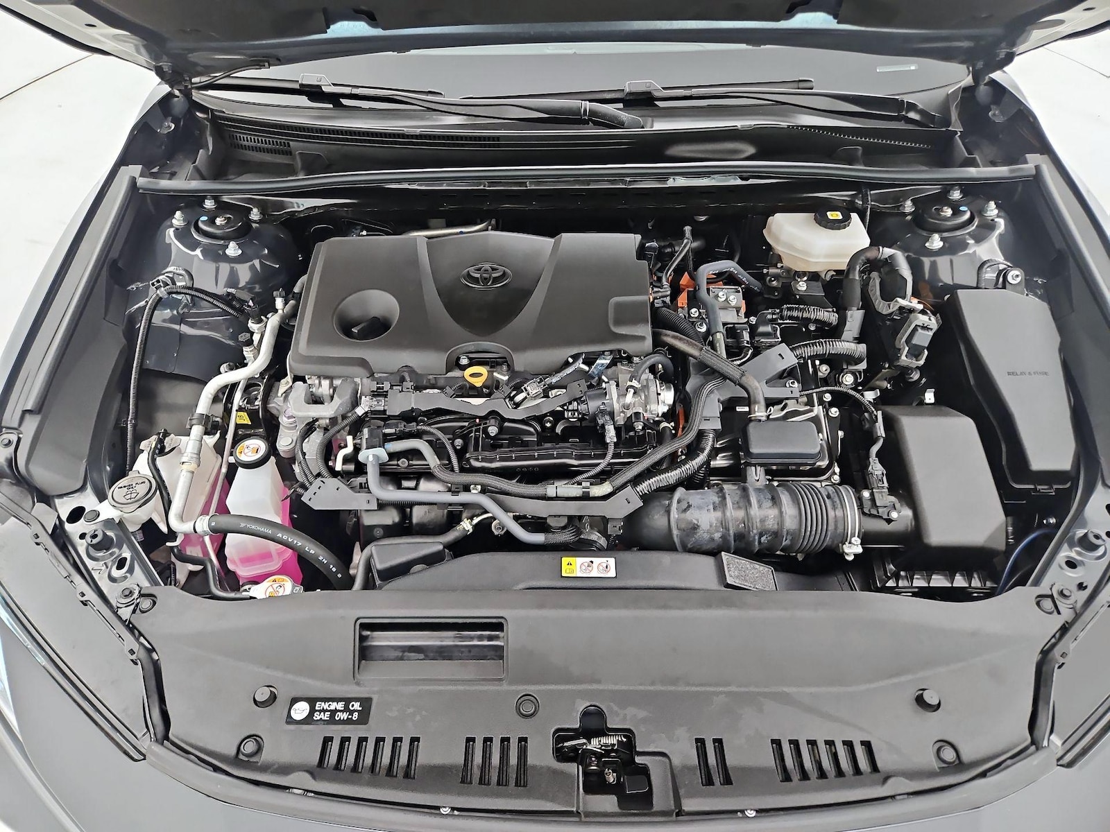 2025 Toyota Camry SE - Photo 22