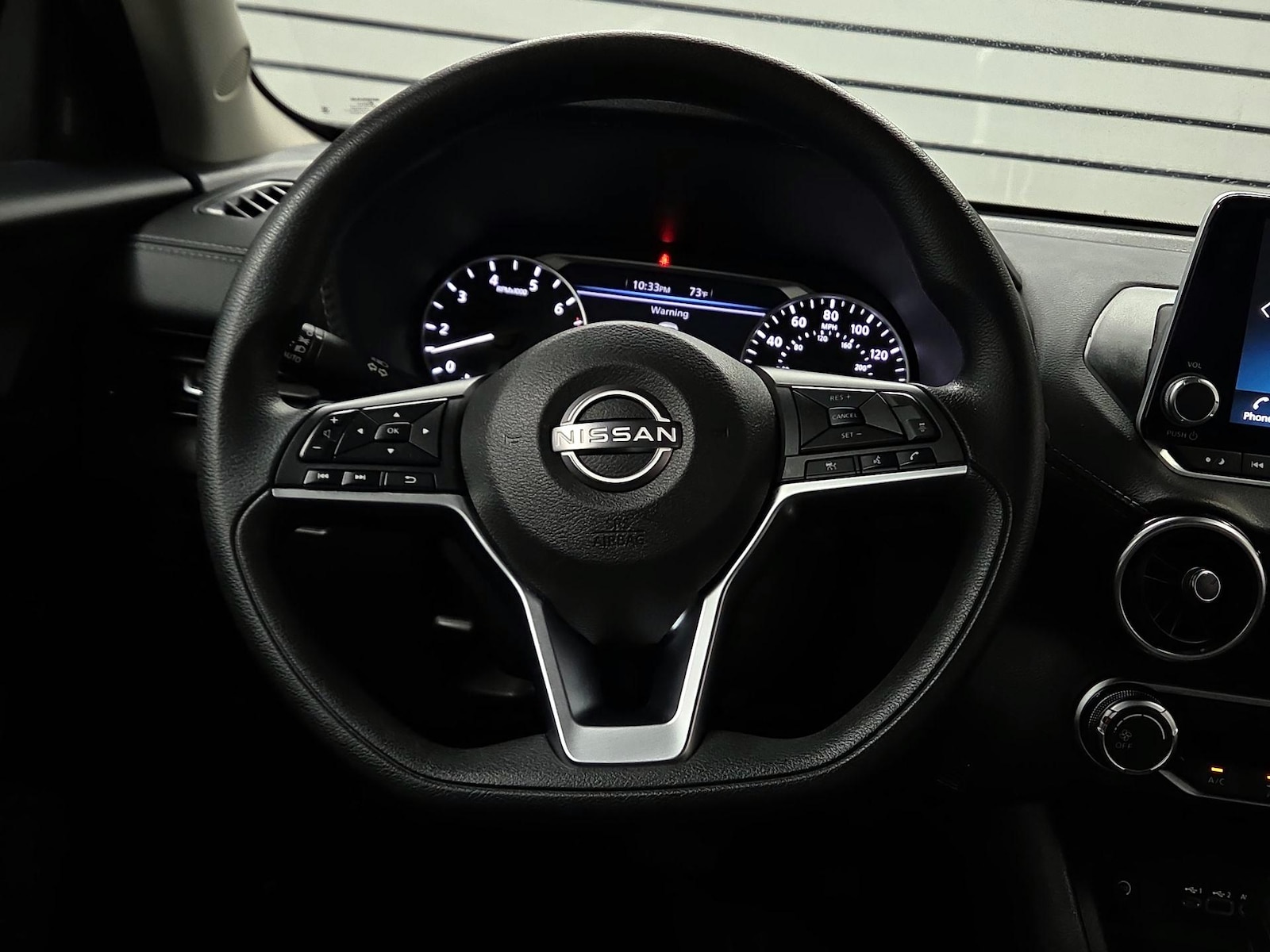 2025 Nissan Sentra SV - Photo 11