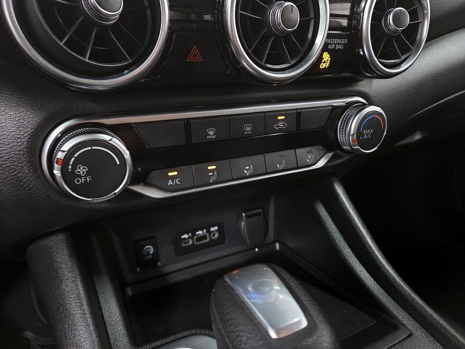 2025 Nissan Sentra SV - Photo 15