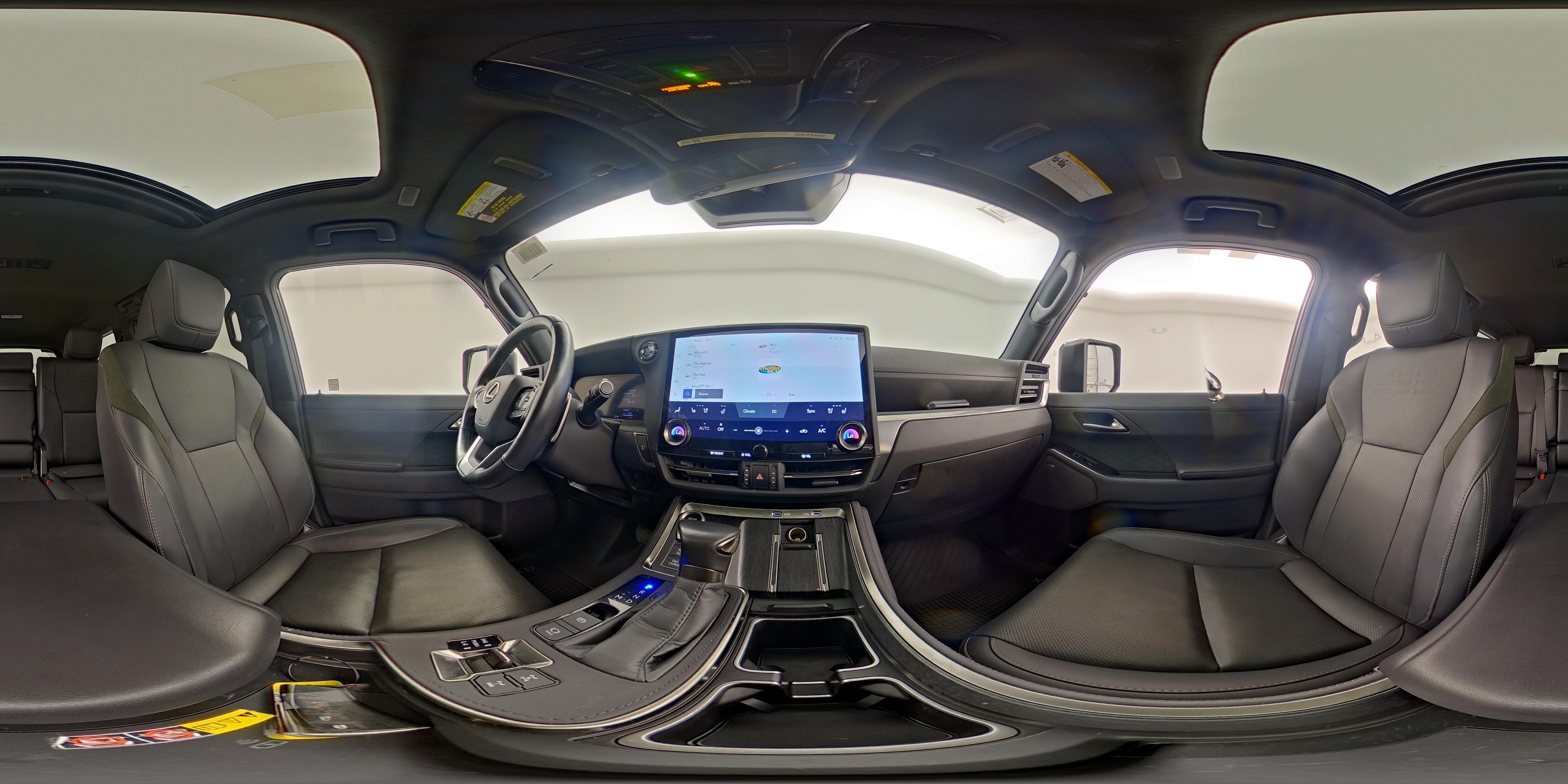 2025 Lexus GX Overtrail+ - Photo 24