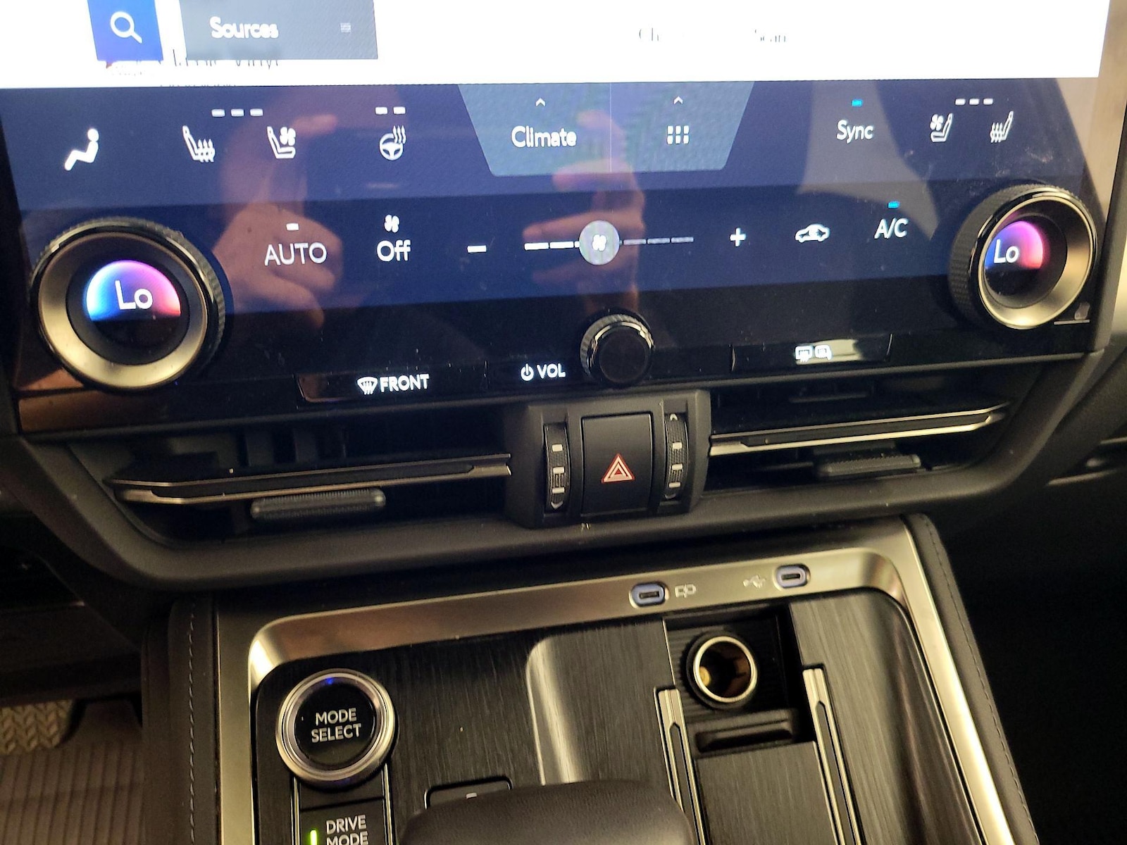 2025 Lexus GX Overtrail+ - Photo 17