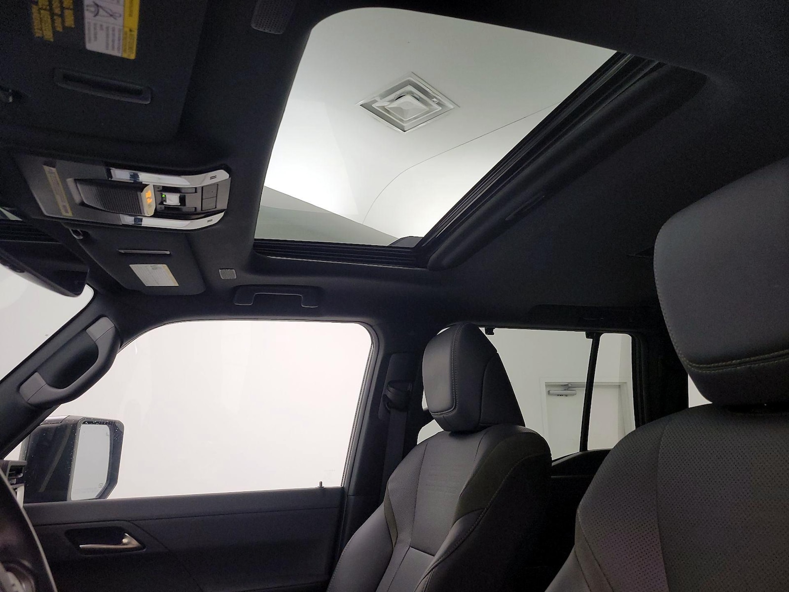 2025 Lexus GX Overtrail+ - Photo 19