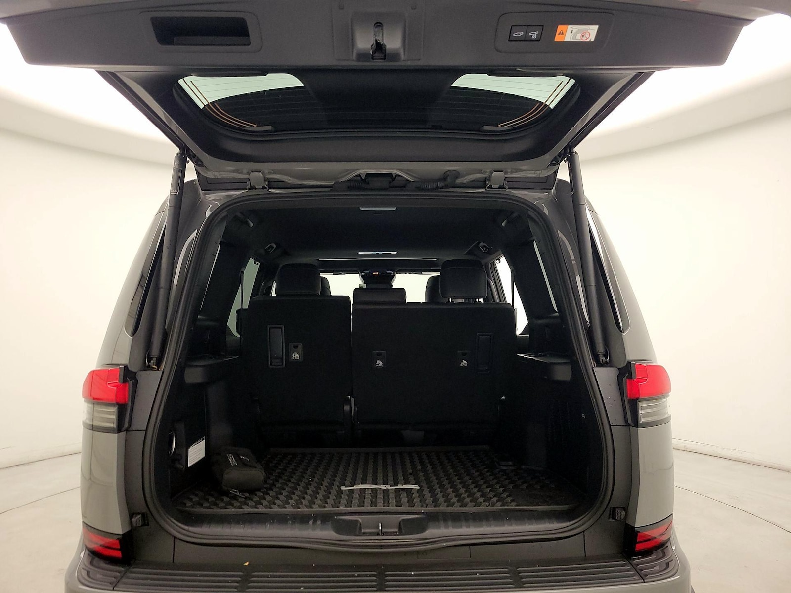 2025 Lexus GX Overtrail+ - Photo 21